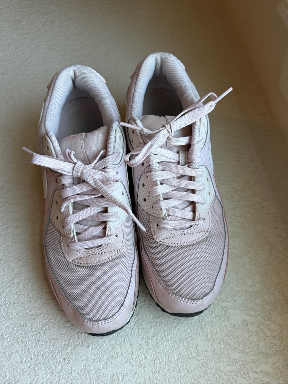 Nike Women's Light Pink Lace-Up Sneakers